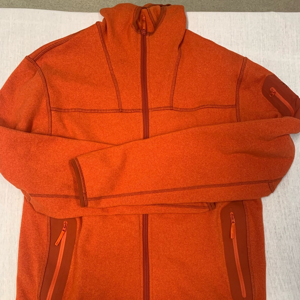 Arc’teryx covert cardigan hoody, XL, orange